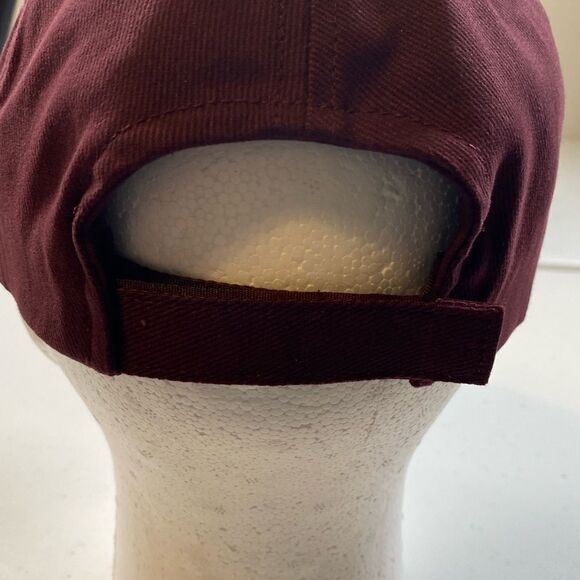 NWT University of Minnesota Gophers Maroon Logo Baseball Cap Adjustable Strap - Picture 3 of 6